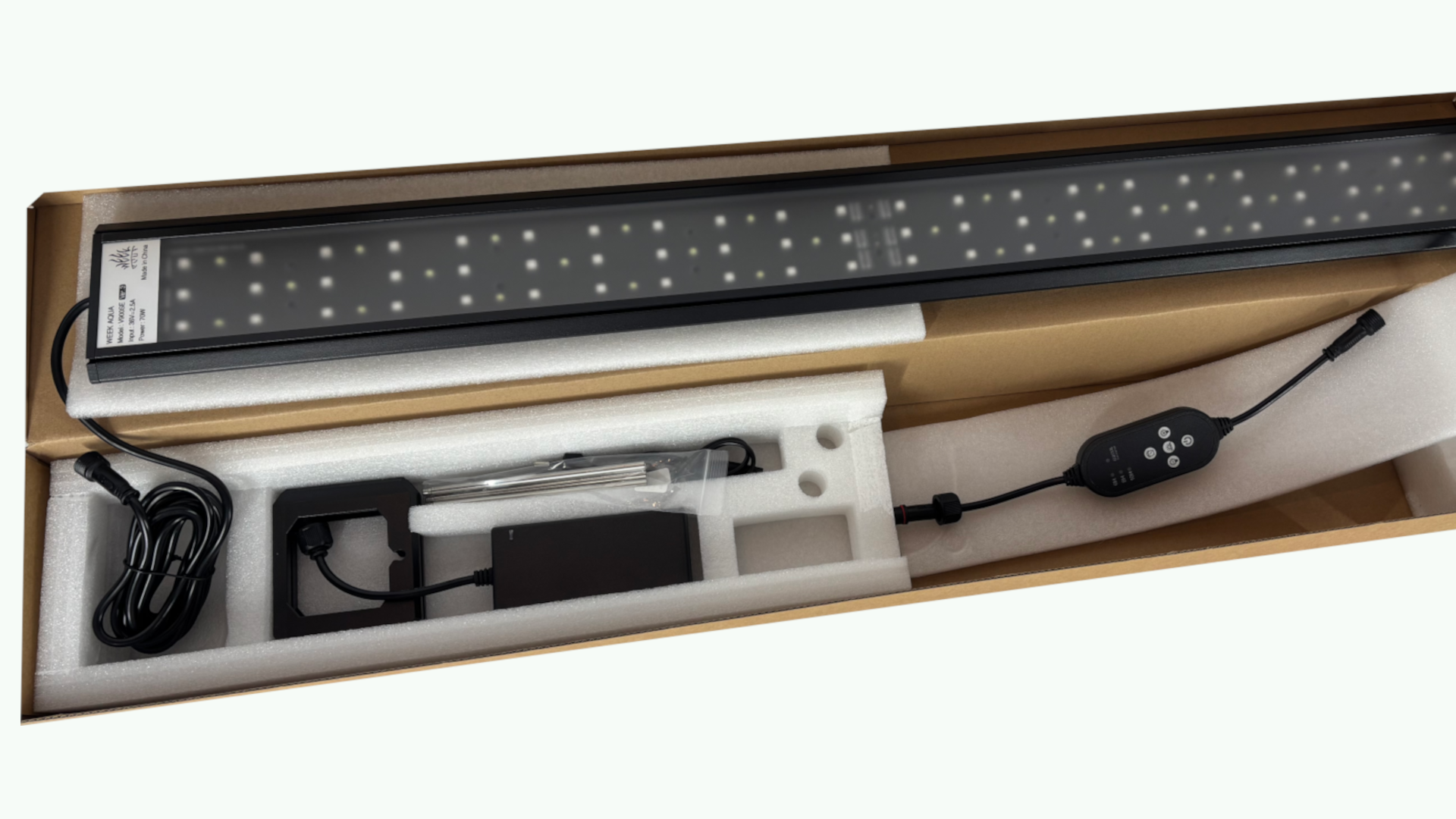 LED-Leuchtbalken für Terrarien und Aquarien – Die hochwertige LED Beleuchtung
900mm 54 Watt LED-Bar mit Dimmfunktion und Timer